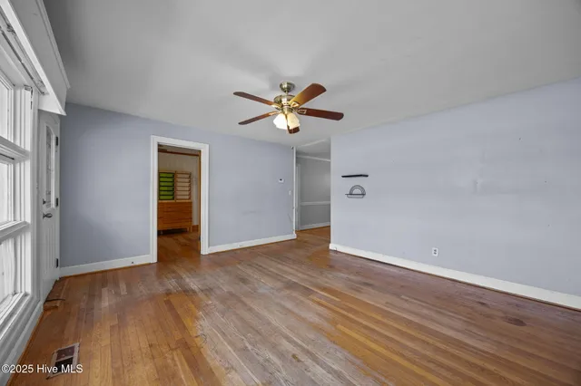 $195,000 | 3222 North Contentnea Street, Farmville, NC 27828