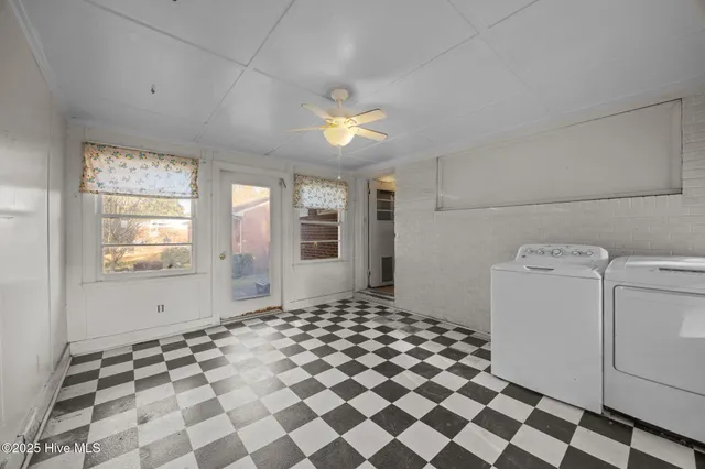 $195,000 | 3222 North Contentnea Street, Farmville, NC 27828