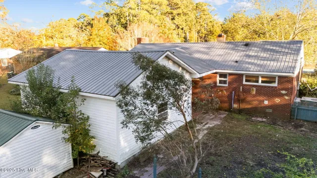 $195,000 | 3222 North Contentnea Street, Farmville, NC 27828