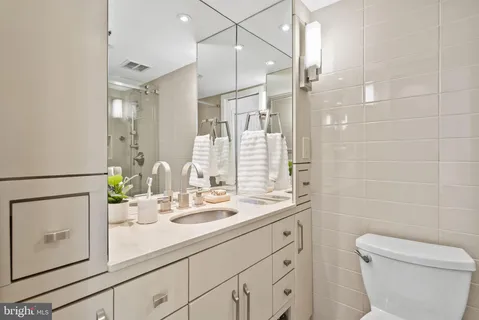 $820,000 | 2141 P Street Northwest, Unit 503, Washington, DC 20037