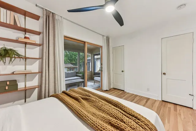 $1,050,000 | 1101 Manlove Street, Austin, TX 78741