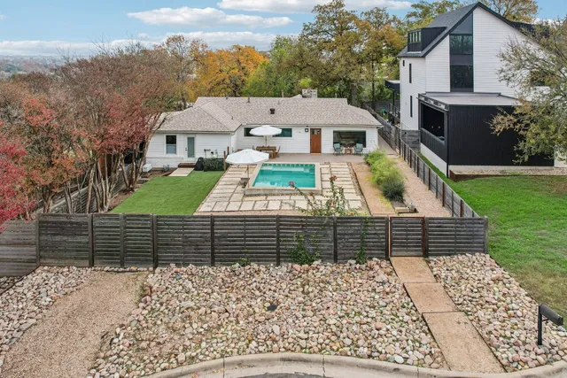 $1,050,000 | 1101 Manlove Street, Austin, TX 78741