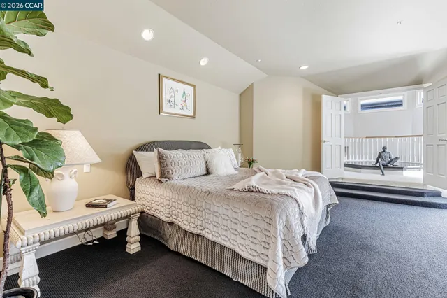 $2,495,000 | 4 Julianna Court, Moraga, CA 94556