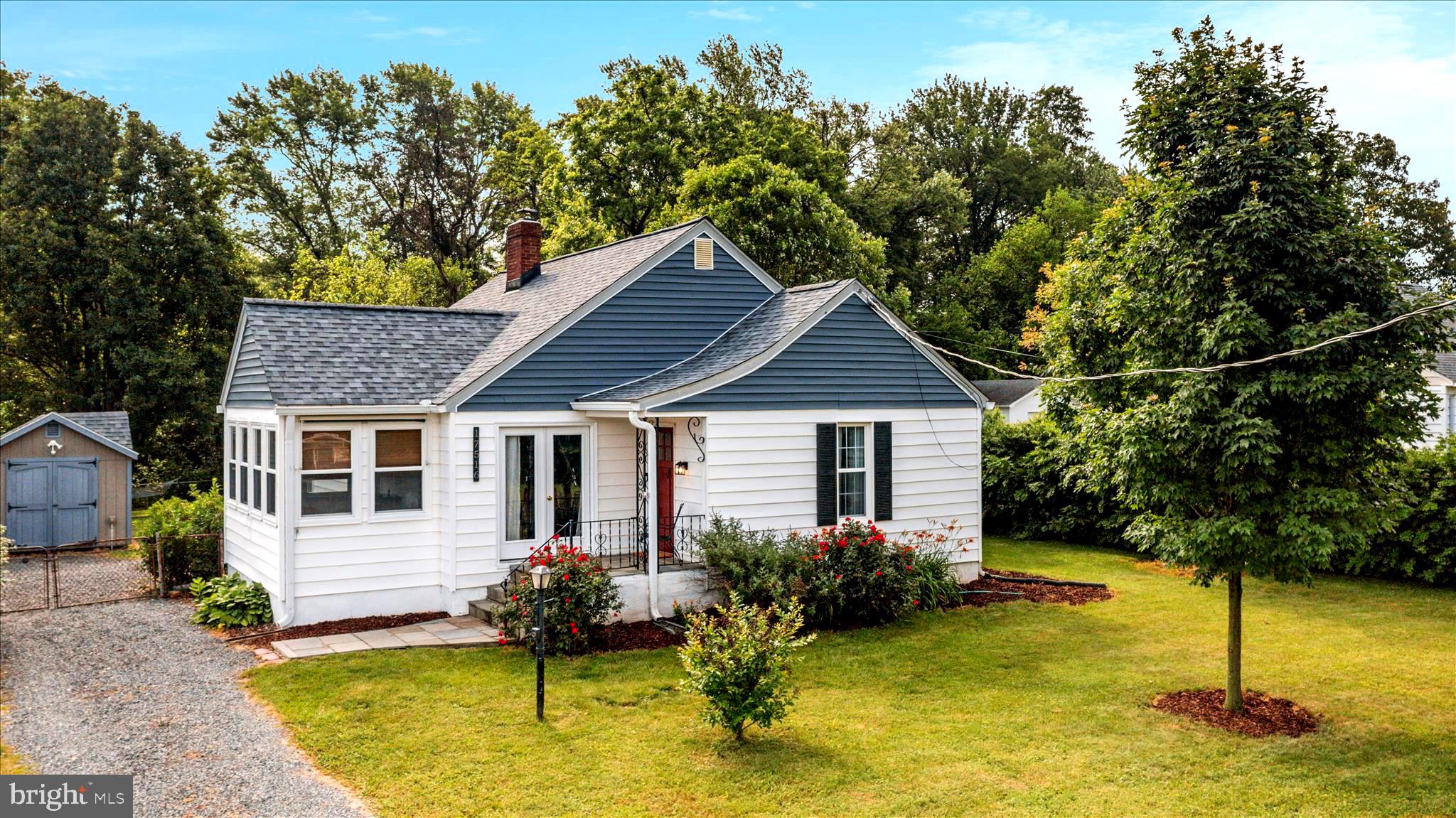 17516 Harmony Church Road Hamilton, VA 20158 - Photo 1 of 46 Classic Cottage in Hamilton with room to grow