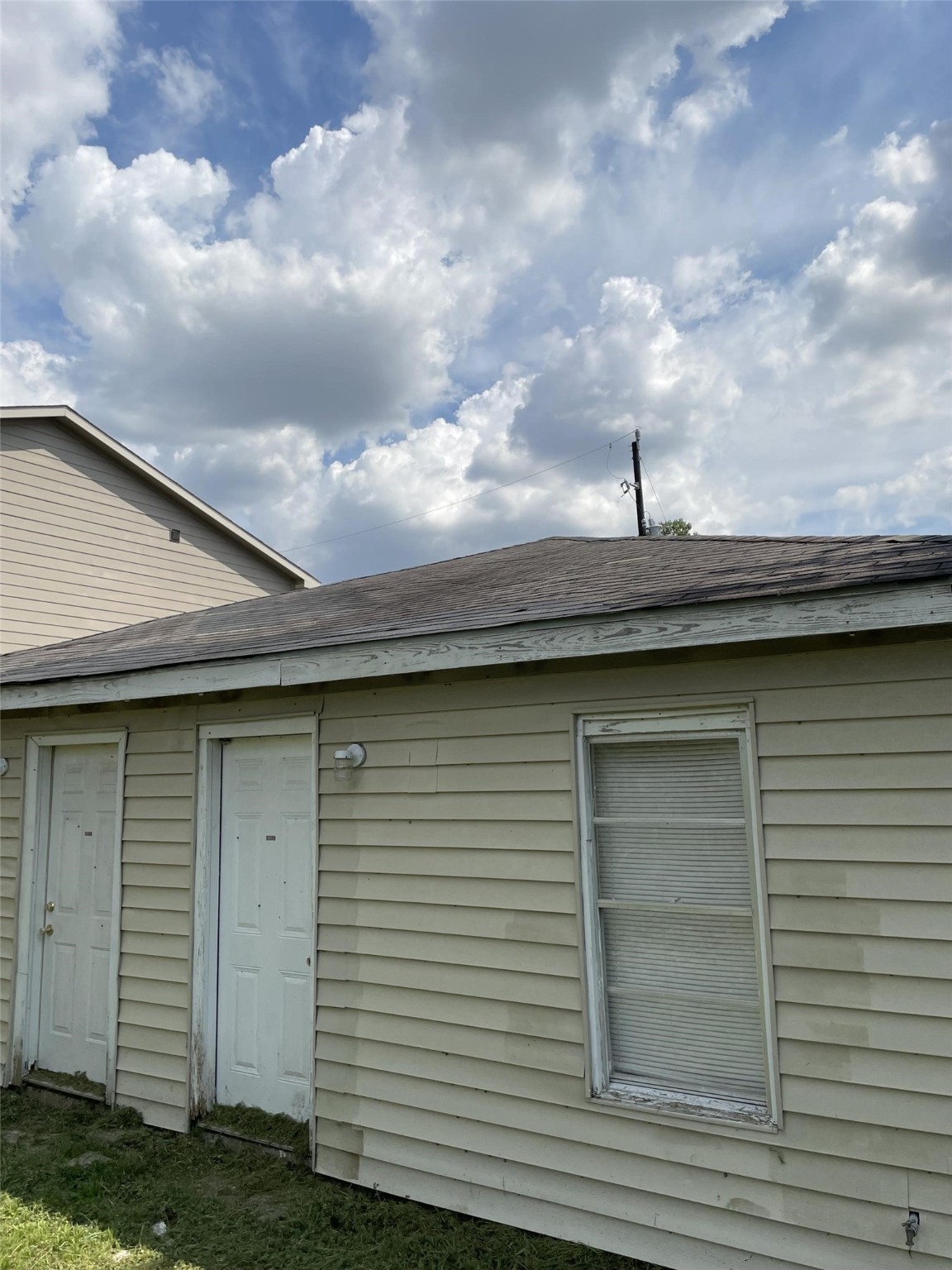 301 Connecticut Street Houston, TX 77029 - Photo 18 of 24 a view of a terrace