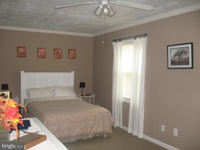 372 Castleton View Road Castleton, VA 22716 - Photo 16 of 28 Bedroom 2