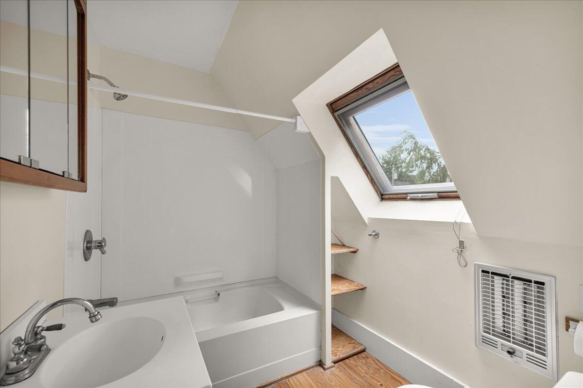 92 Cedar Street Belfast, ME 04915 - Photo 37 of 89 37-92 Cedar St. (37 of 97)