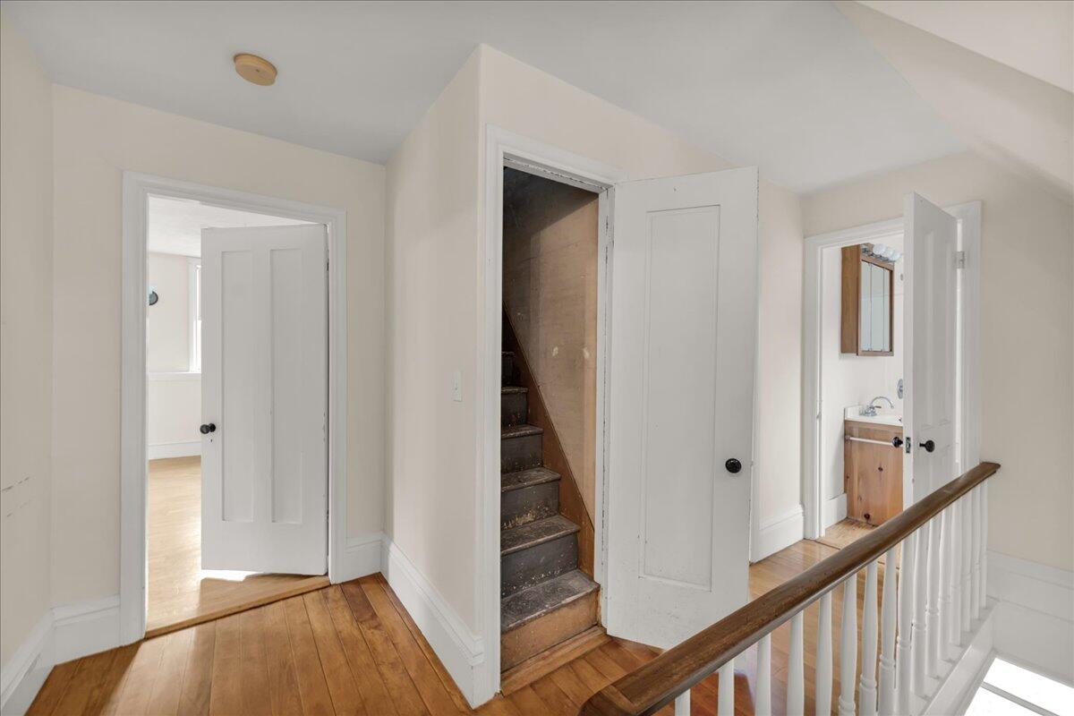 92 Cedar Street Belfast, ME 04915 - Photo 39 of 89 39-92 Cedar St. (39 of 97)