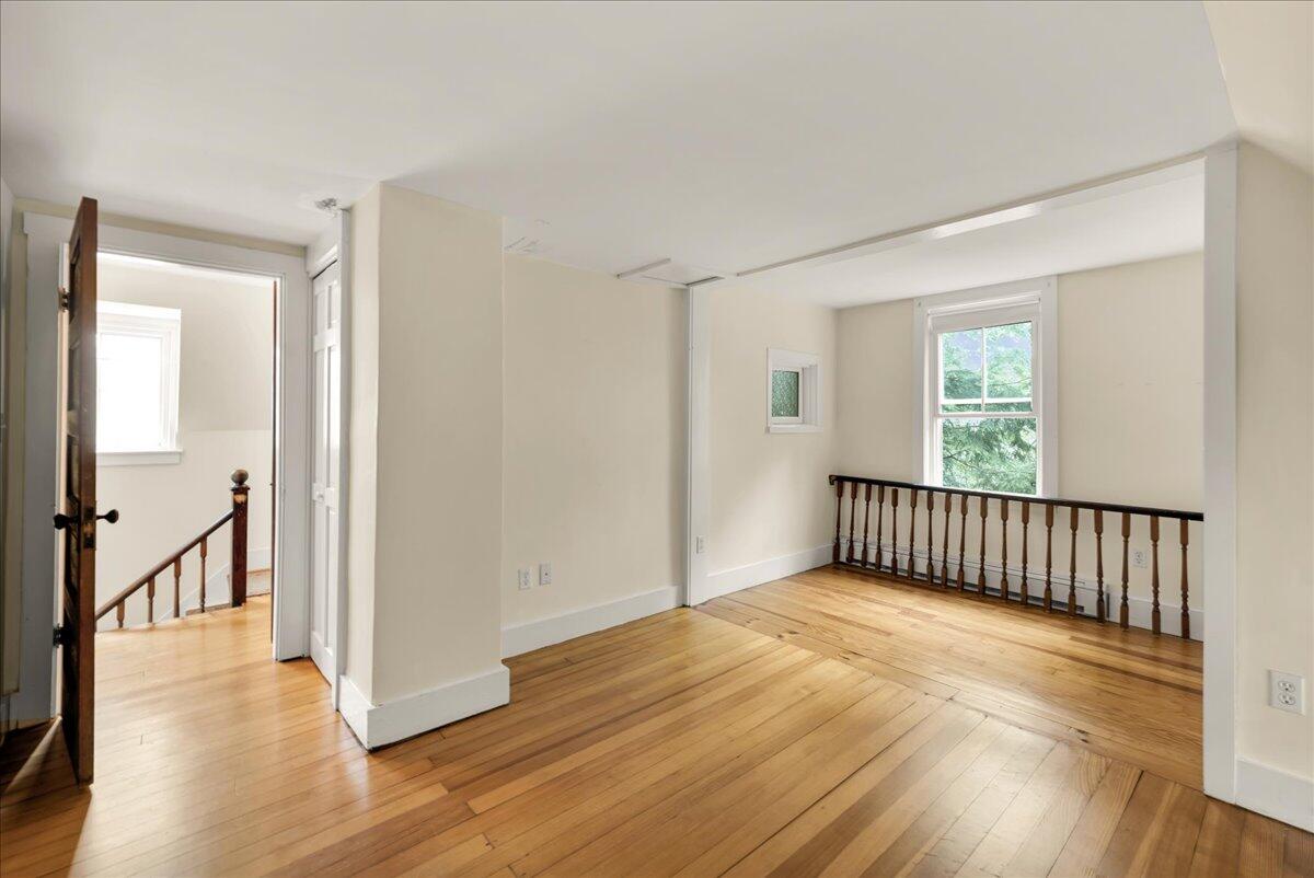 92 Cedar Street Belfast, ME 04915 - Photo 64 of 89 64-92 Cedar St. (67 of 97)