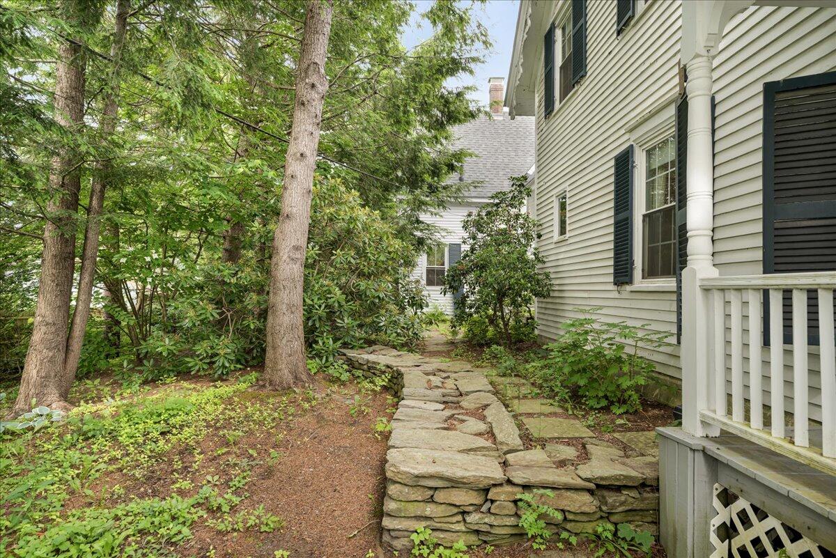 92 Cedar Street Belfast, ME 04915 - Photo 74 of 89 75-92 Cedar St. (76 of 97)