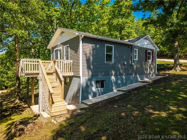 $169,900 | 417 Meadowbrook Drive, Sunrise Beach, MO 65079