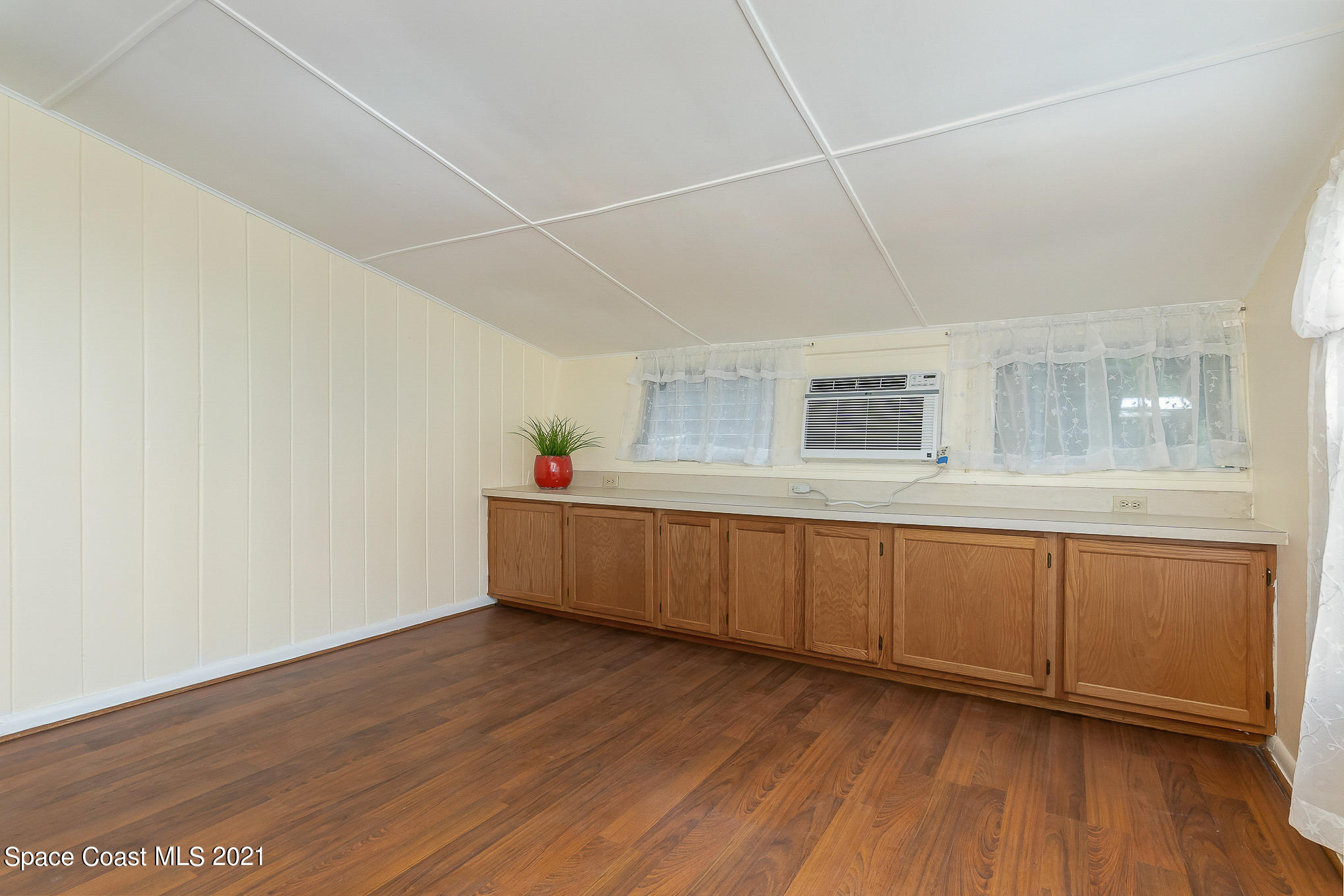 2624 Coventry Road Melbourne, FL 32935 - Photo 22 of 22 DSC00152-Edit