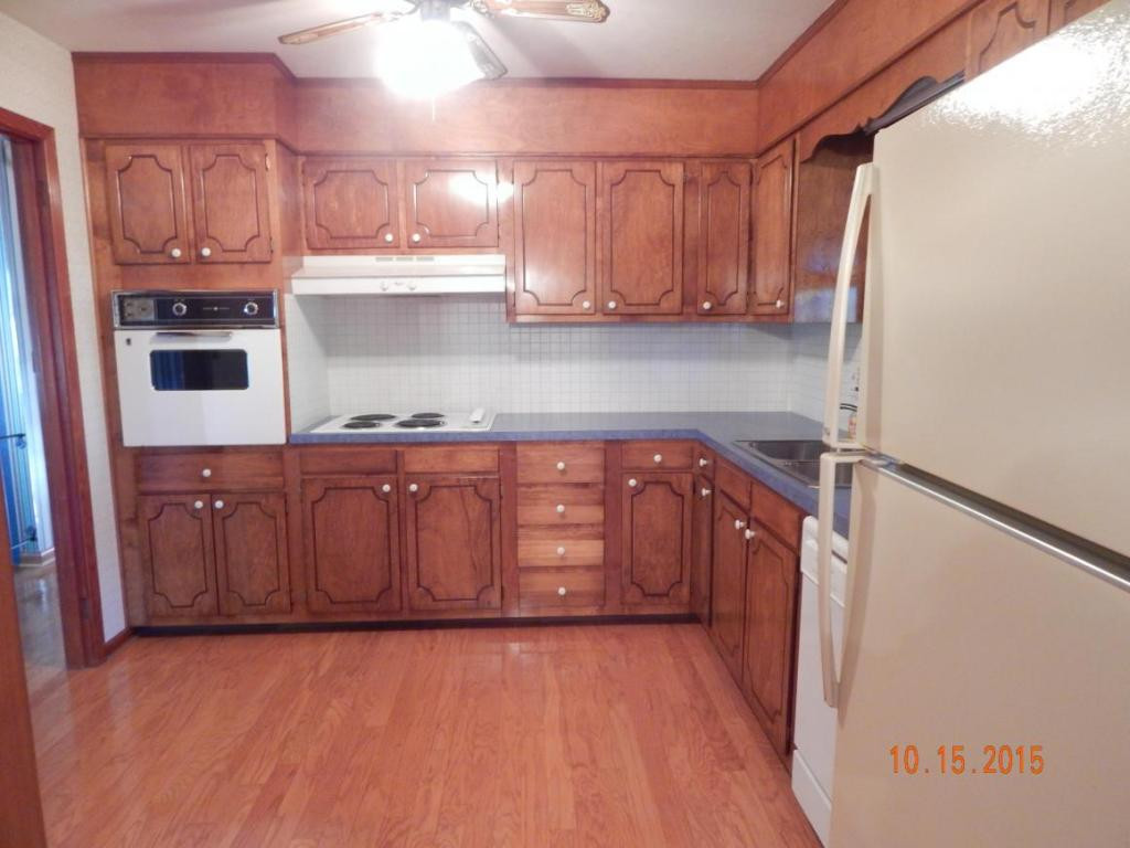 5024 Boss Road Kingsport, TN 37664 - Photo 2 of 24 kitchen