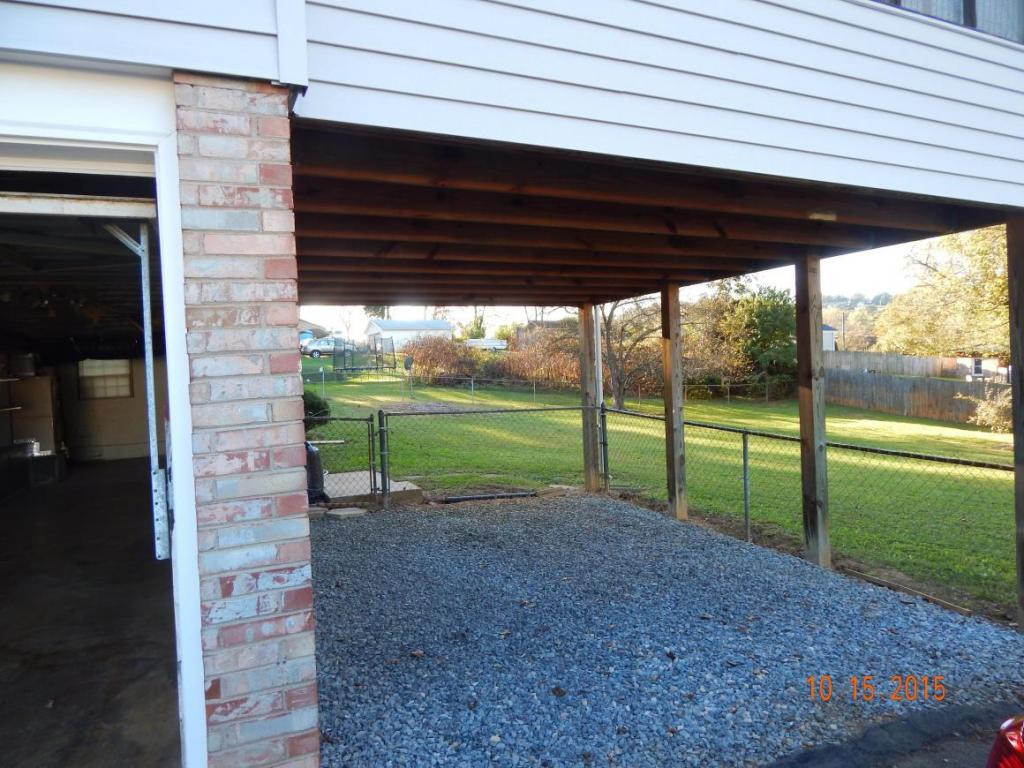 5024 Boss Road Kingsport, TN 37664 - Photo 21 of 24 extra parking
