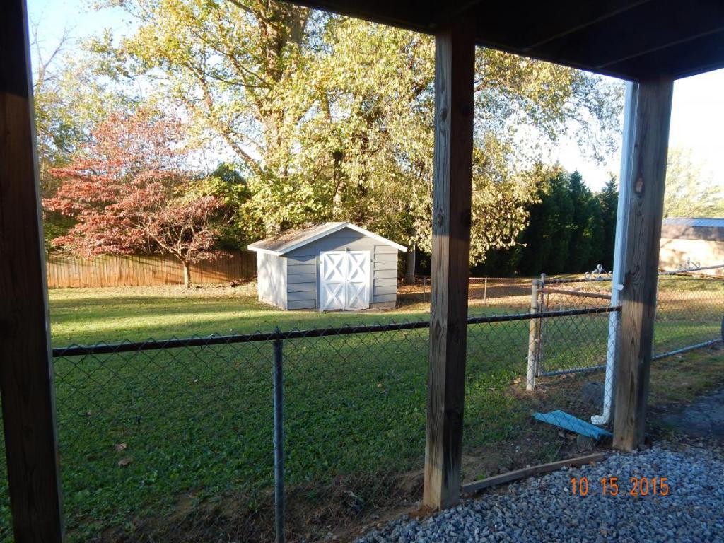 5024 Boss Road Kingsport, TN 37664 - Photo 23 of 24 storage building