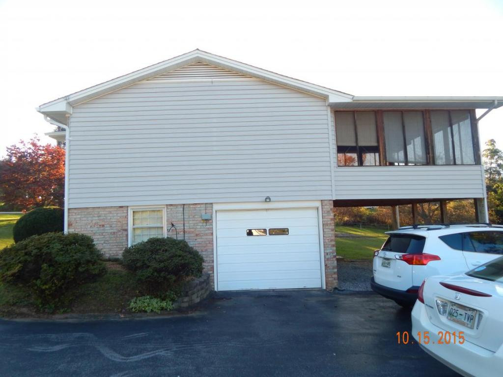 5024 Boss Road Kingsport, TN 37664 - Photo 24 of 24 side view of house