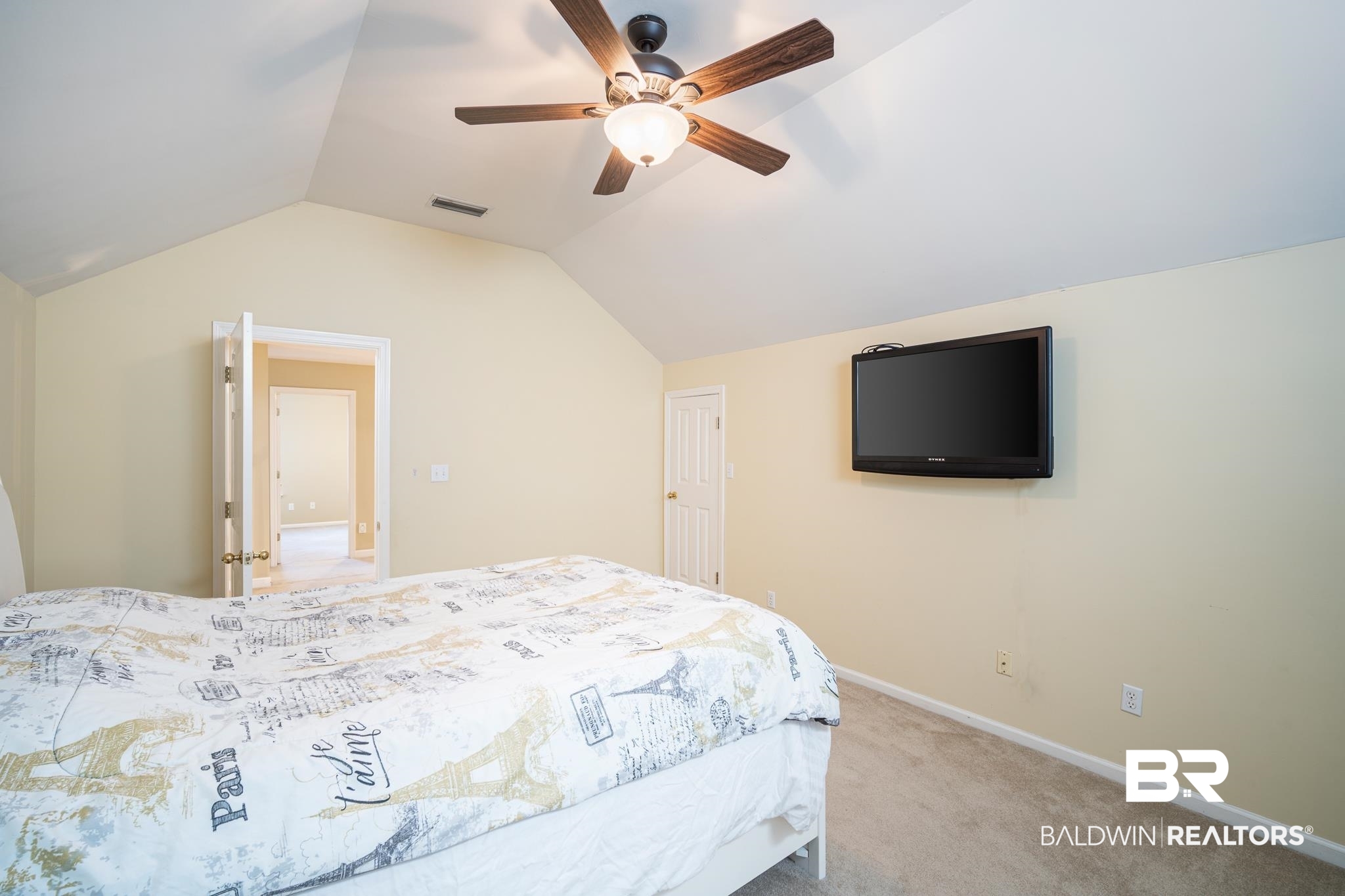 5901 Sutton Trace Court Mobile, AL 36609 - Photo 2 of 36