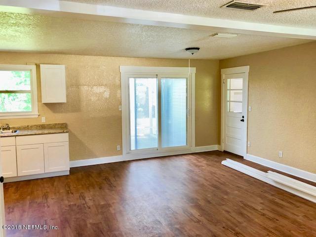 3151 Dothan Road Green Cove Springs, FL 32043 - Photo 5 of 19 IMG_2401