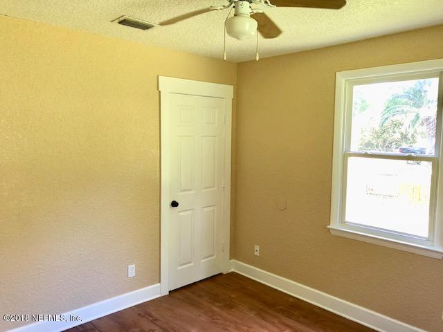 3151 Dothan Road Green Cove Springs, FL 32043 - Photo 7 of 19 IMG_2394