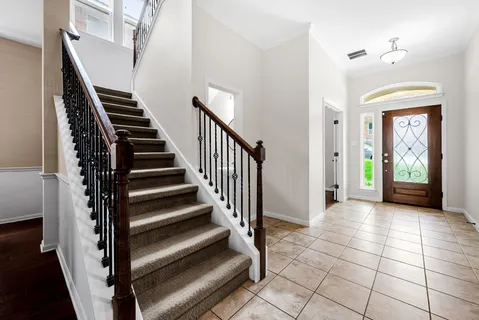 $675,000 | 2705 Golden Gate Park, Austin, TX 78732