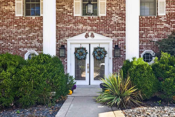 $625,000 | 717 North Marshall Road, Paoli, IN 47454