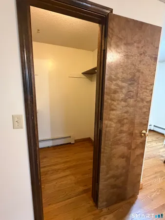 $2,000 | 8 Brook Lane, Unit 2, Guilford, CT 06437
