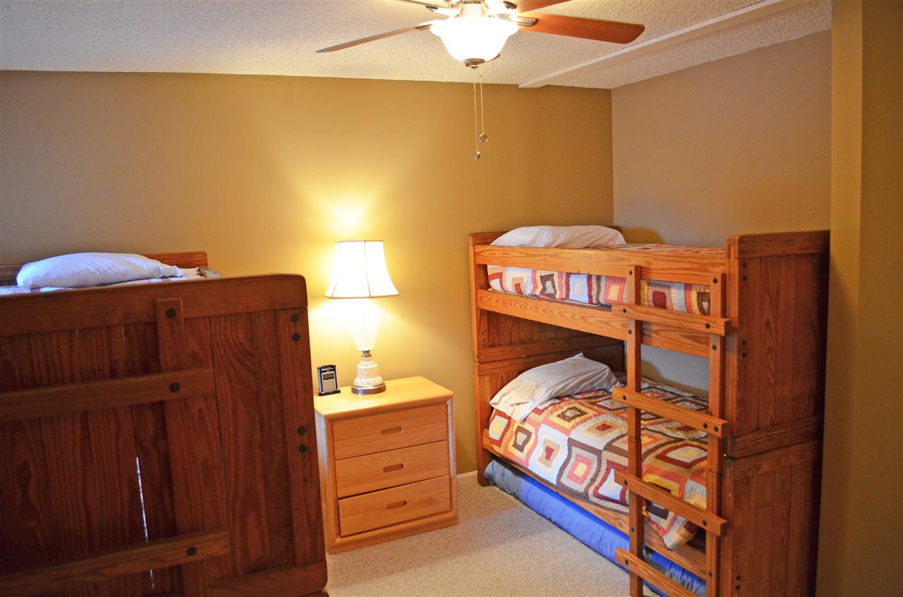 81 White Loop, Unit F203 Ludlow, VT 05149 - Photo 23 of 40 Gallery Image 23