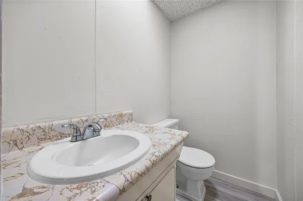 $79,900 | 749 Ave D, Rochester, NY 14621