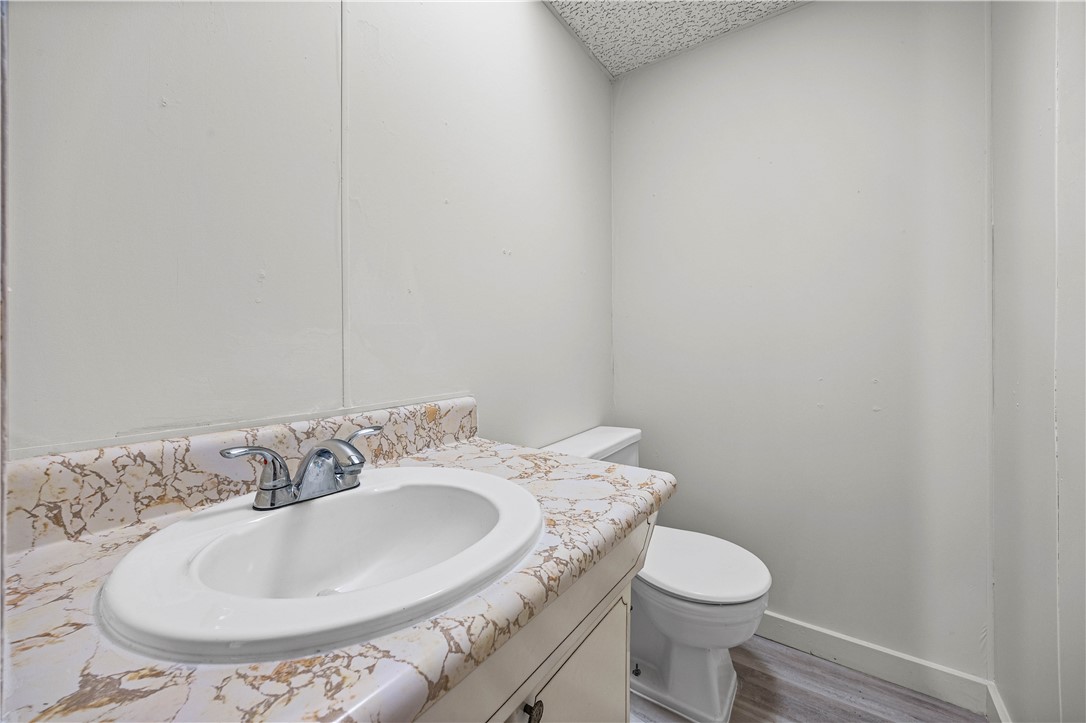 749 Ave D Rochester, NY 14621 - Photo 13 of 25