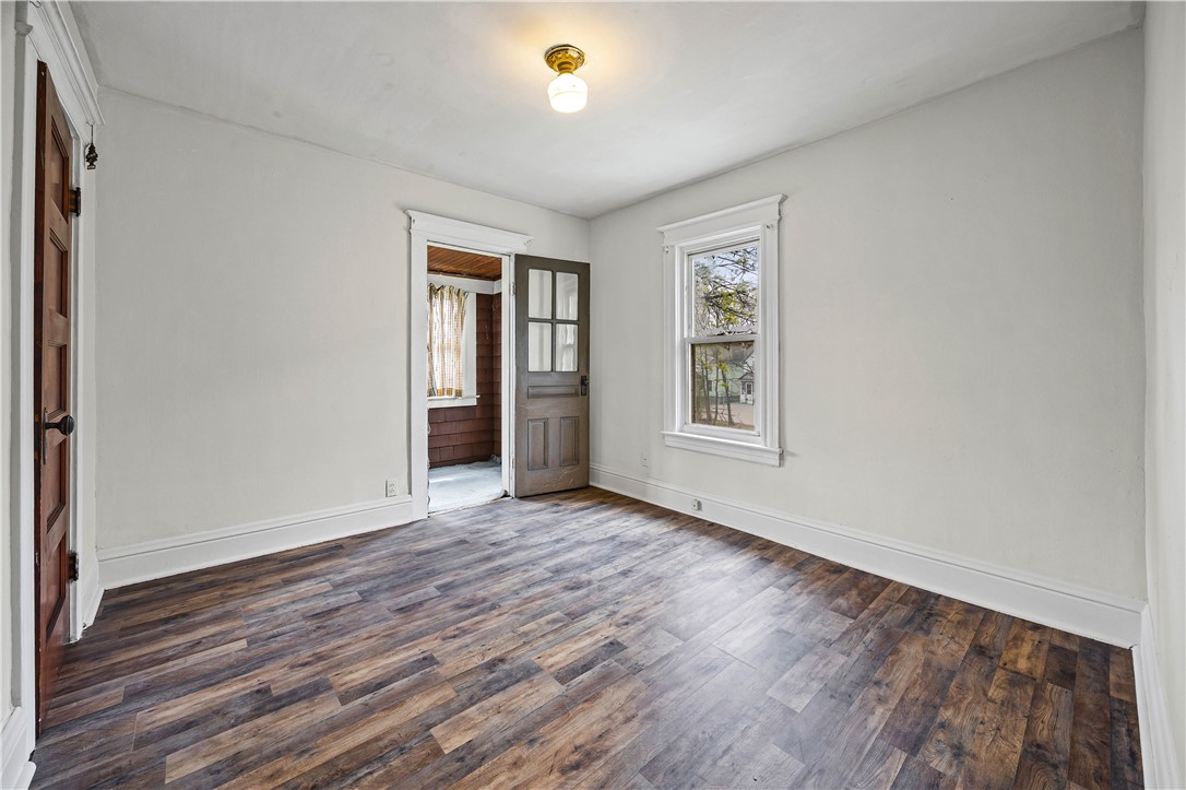 749 Ave D Rochester, NY 14621 - Photo 14 of 25