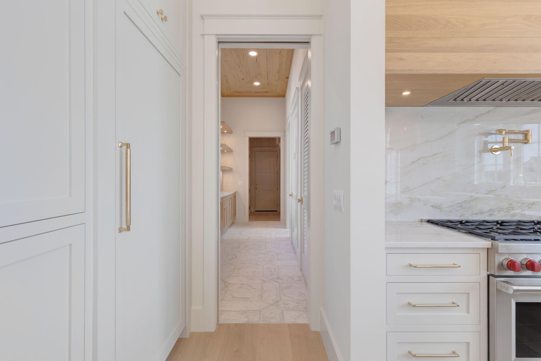 31 Norman Ct Inlet Beach Inlet Beach, FL 32461 - Photo 28 of 104 a view of a hallway with closet and mirror
