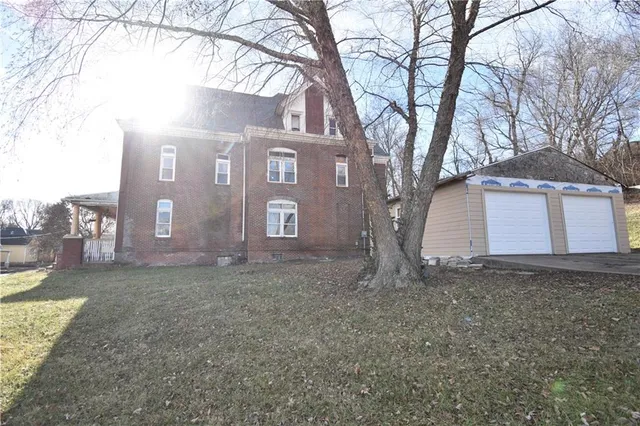 $199,500 | 1308 North 11th Street, St. Joseph, MO 64501