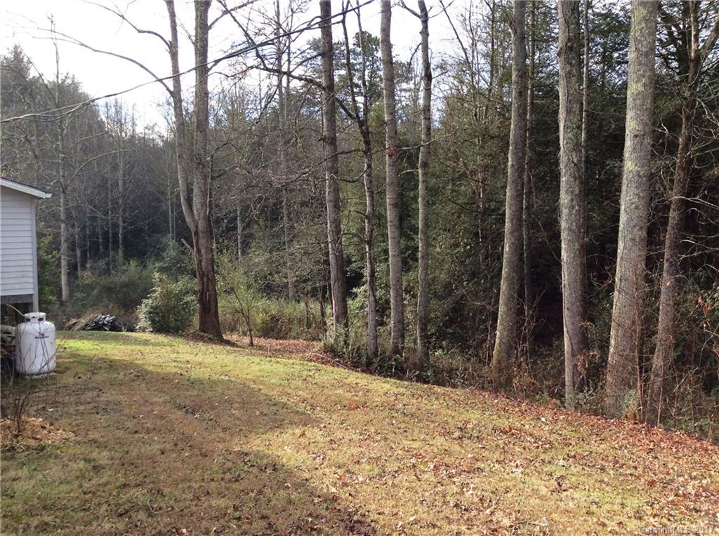322 Oleta Road Hendersonville, NC 28792 - Photo 11 of 12 Gallery Image 11