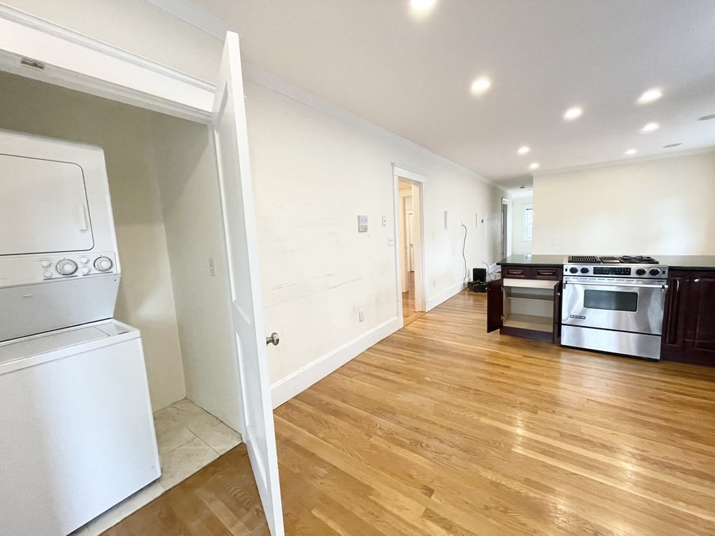 15 Sunset Street, Unit 1 Boston, MA 02120 - Photo 4 of 14