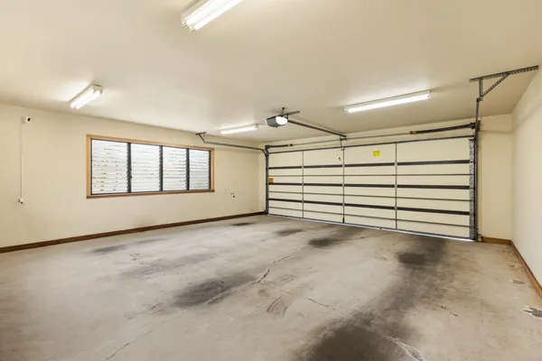 $1,425,000 | 1030 Kukuau Street, Hilo, HI 96720