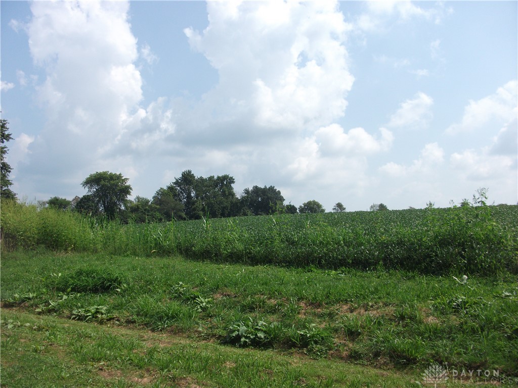 5300 Pitchin Road South Springfield, OH 45502 - Photo 17 of 28