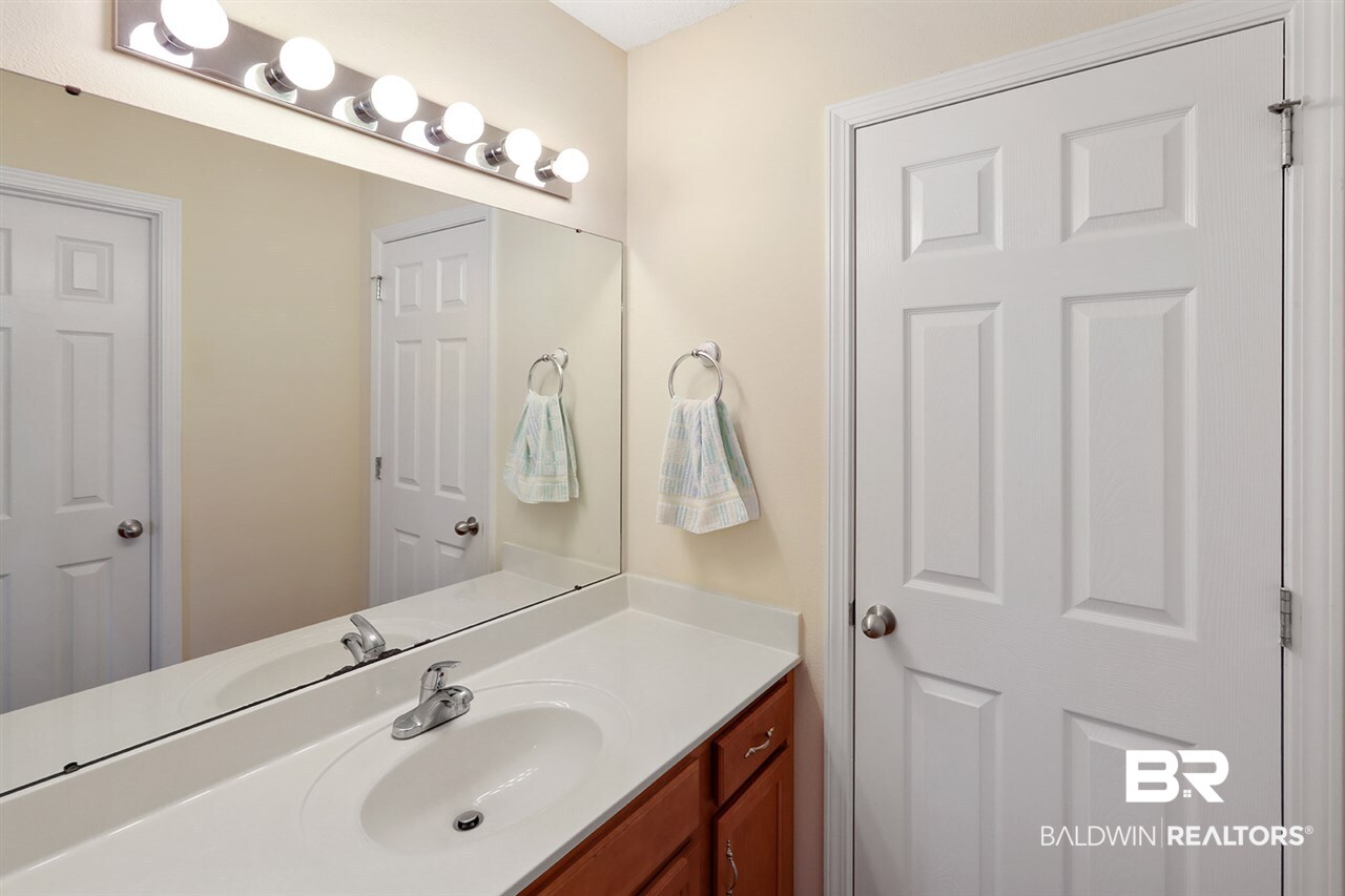 17006 Sugar Loop Foley, AL 36535 - Photo 11 of 22