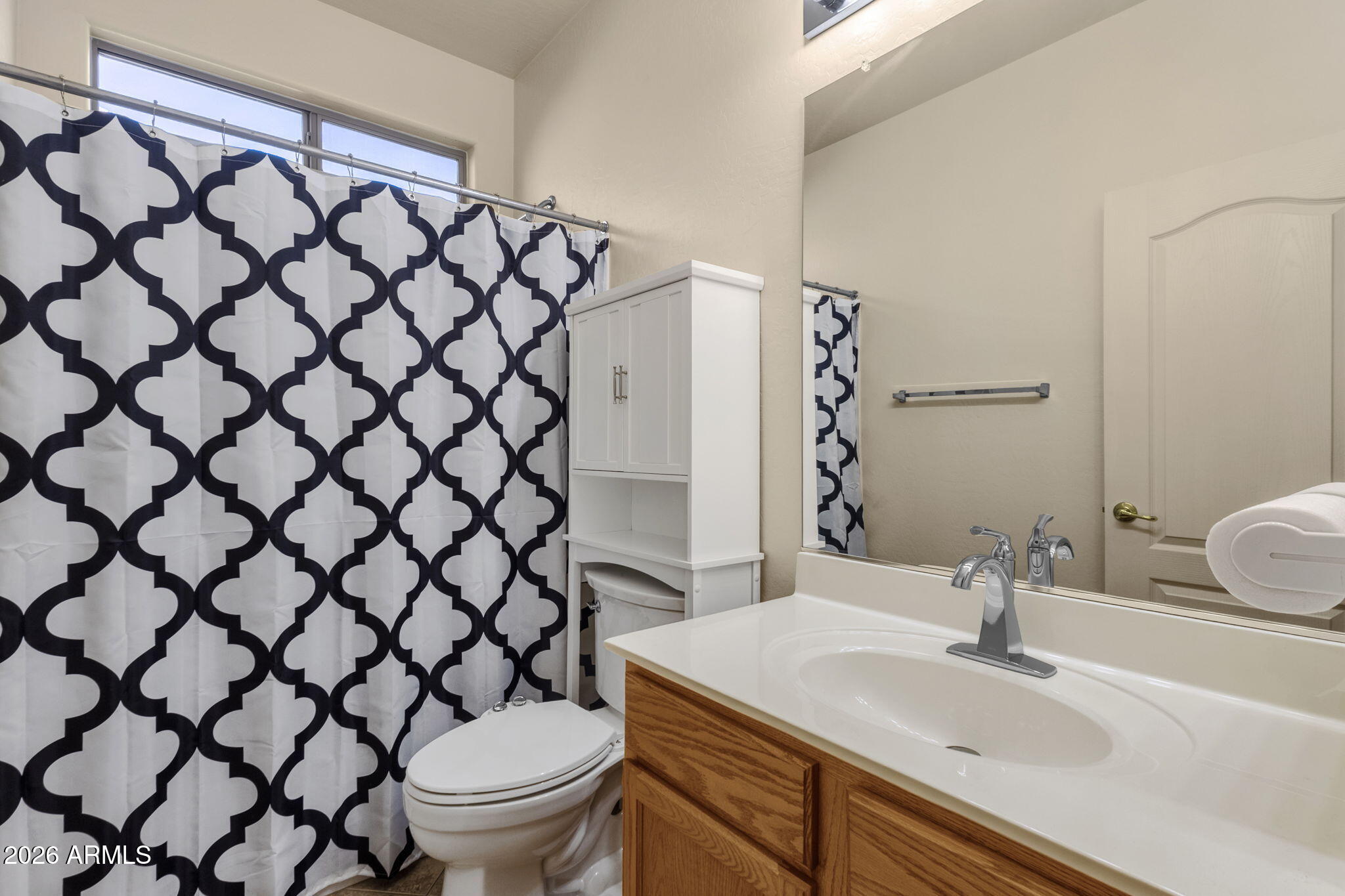 3334 East Hopkins Road Gilbert, AZ 85295 - Photo 16 of 61 Bathroom 1