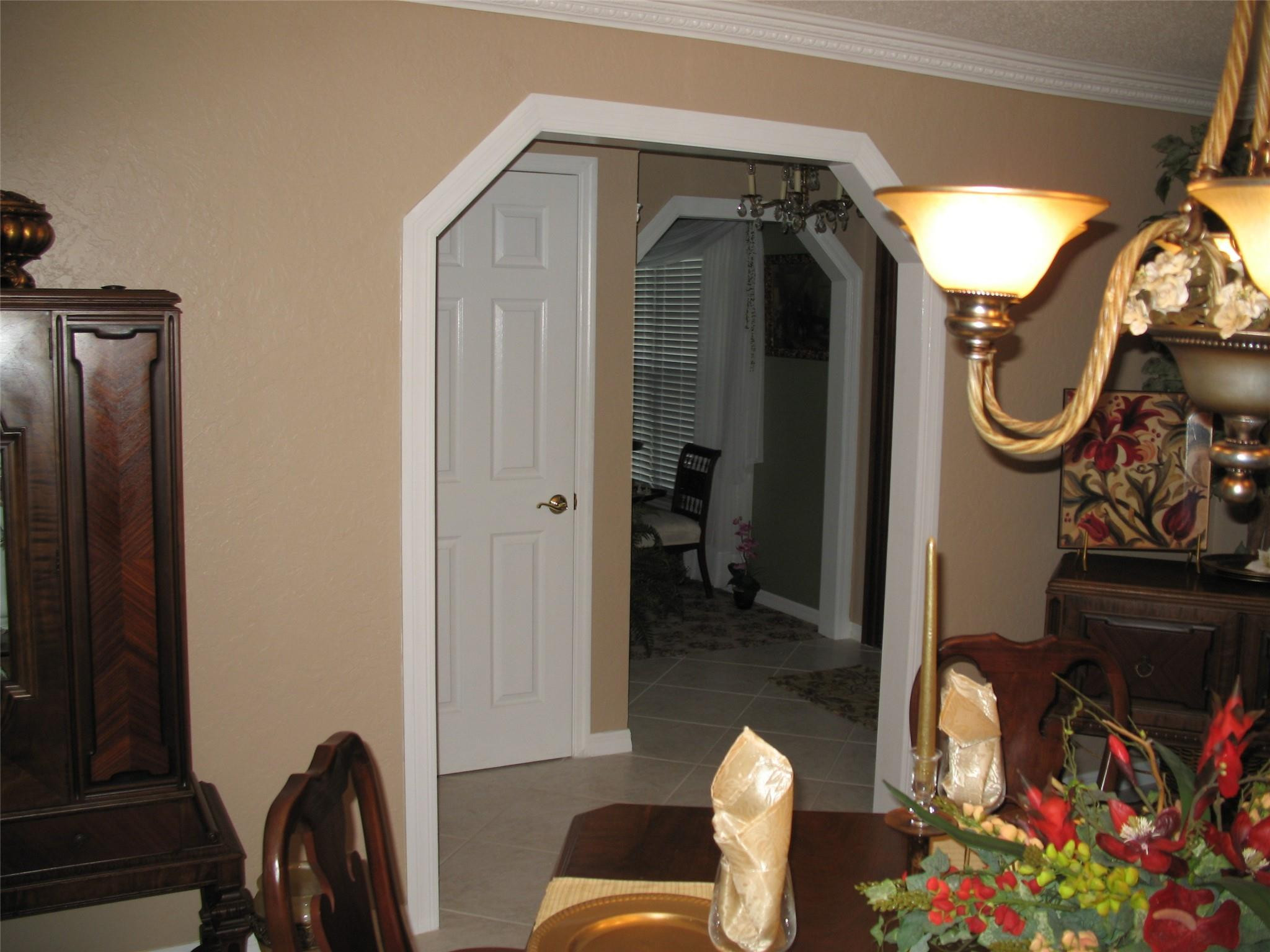 555 Southwest 87th Place Ocala, FL 34476 - Photo 5 of 45 Photo 5