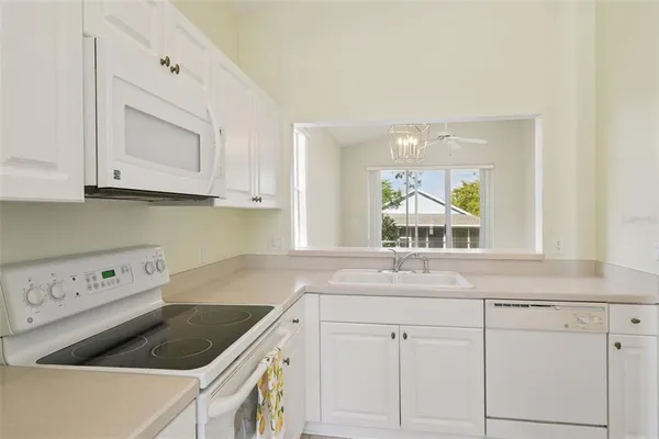 $2,150 | 771 Wolf Creek Street, Clermont, FL 34711