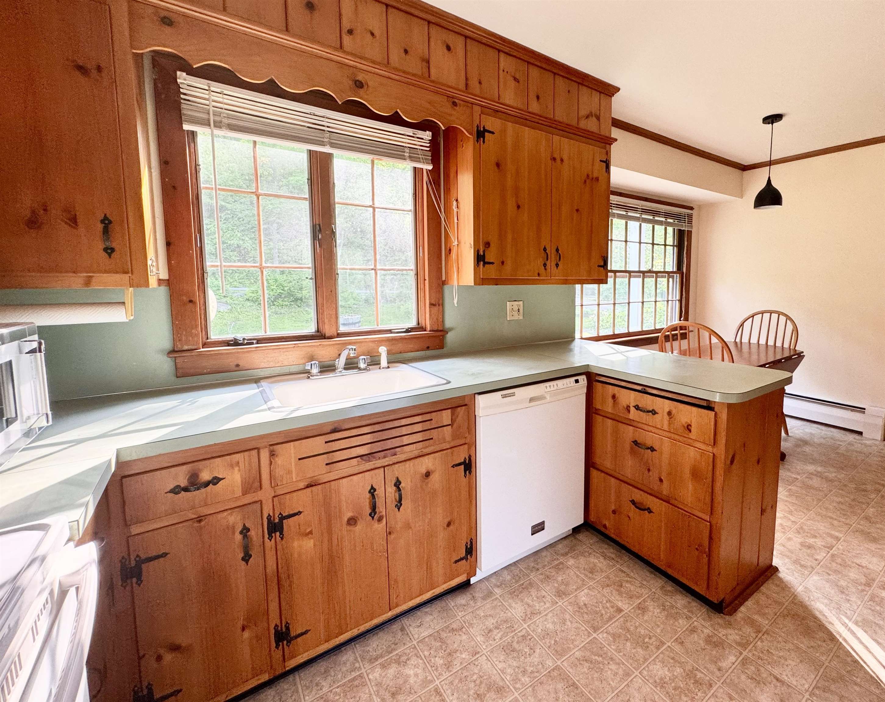 91 Fairground Road Springfield, VT 05156 - Photo 18 of 40