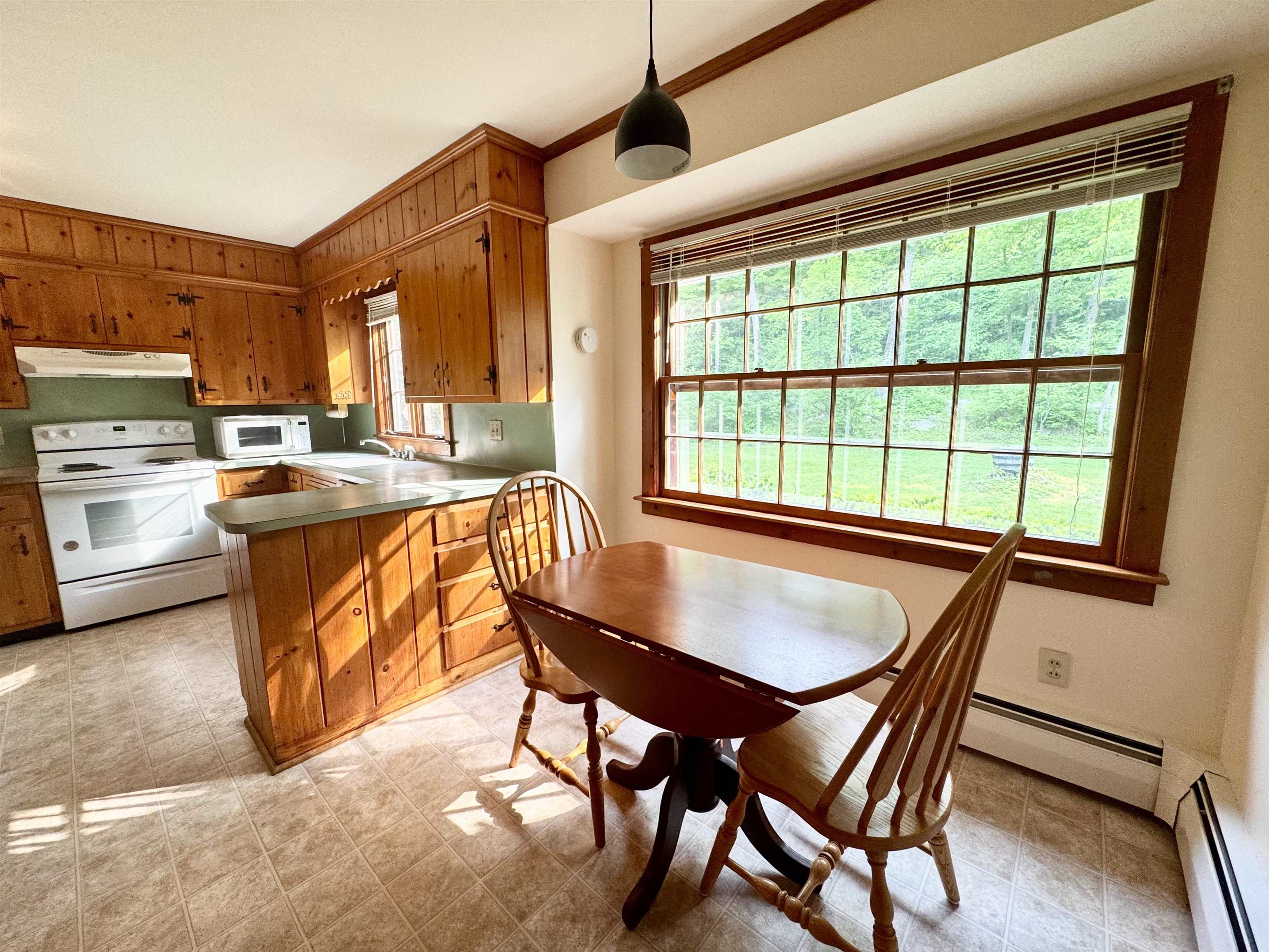 91 Fairground Road Springfield, VT 05156 - Photo 19 of 40