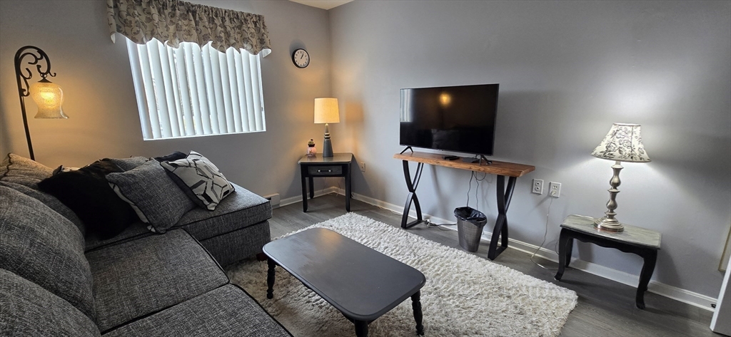 6 Erick Road, Unit 53 Mansfield, MA 02048 - Photo 9 of 18