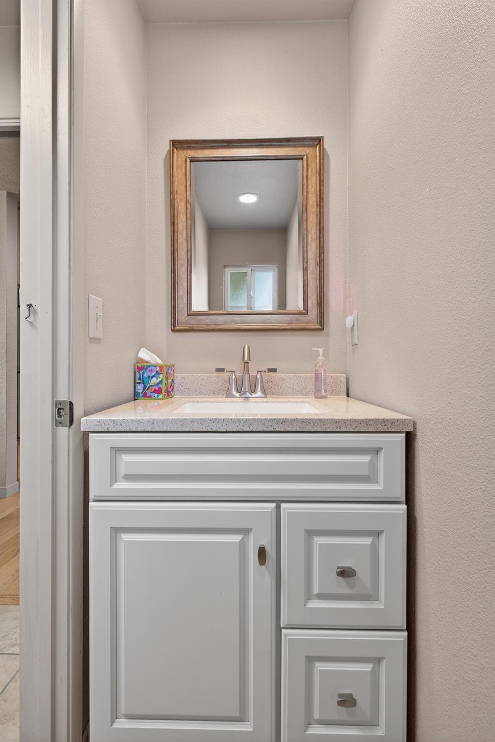 5619 Chenault Drive Modesto, CA 95356 - Photo 19 of 43