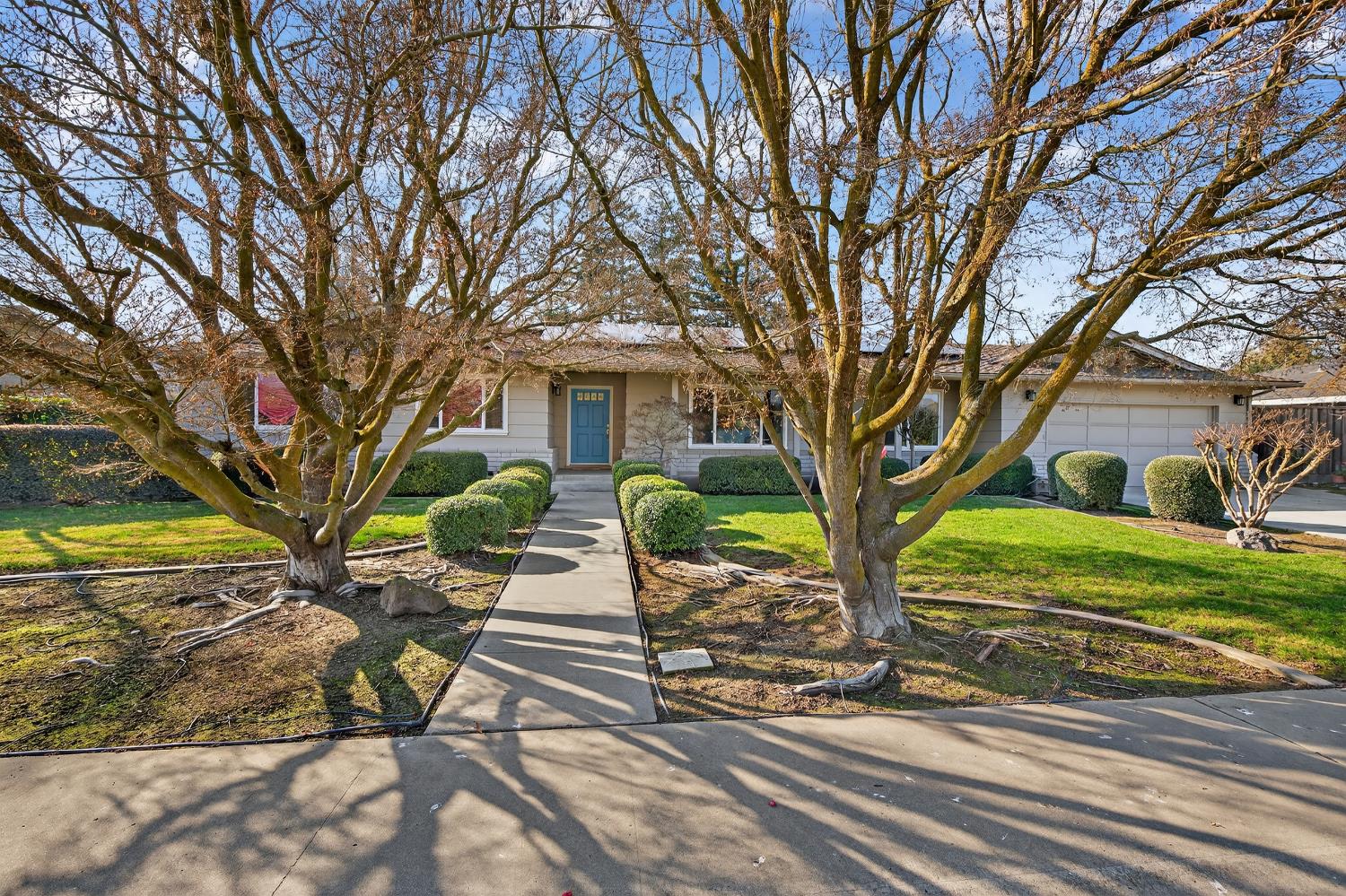 5619 Chenault Drive Modesto, CA 95356 - Photo 2 of 43