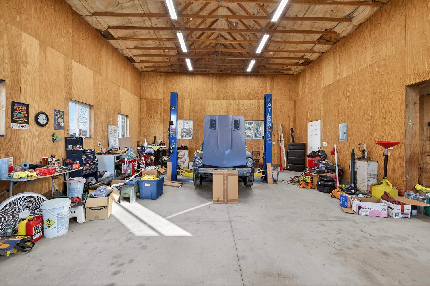 5619 Chenault Drive Modesto, CA 95356 - Photo 39 of 43