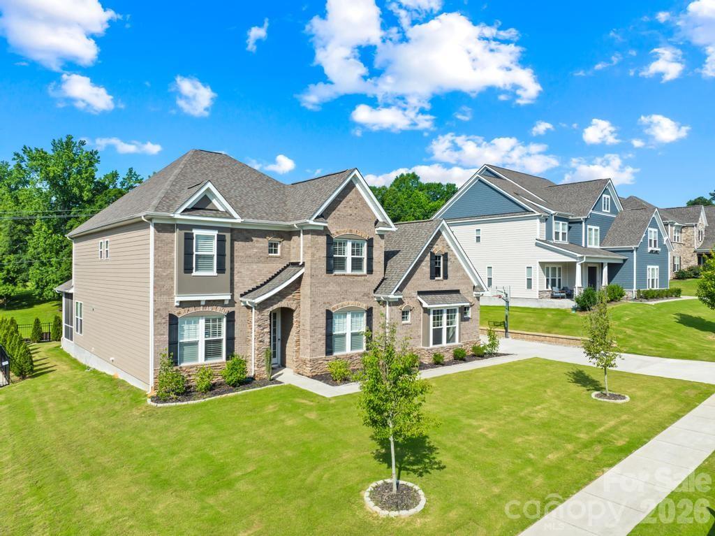 7186 Sumters Cp Trail Fort Mill, SC 29707 - Photo 2 of 29