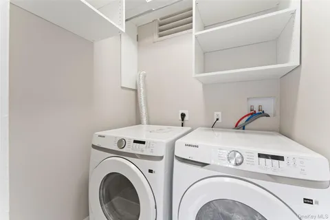 $899,999 | 263 Locust Avenue, Cortlandt Manor, NY 10567