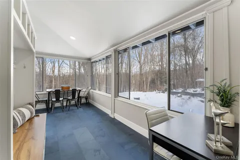 $899,999 | 263 Locust Avenue, Cortlandt Manor, NY 10567