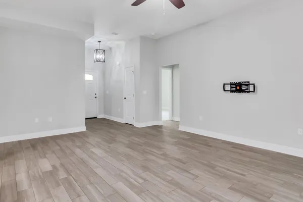 $2,295 | 2281 Tom Street, Navarre, FL 32566